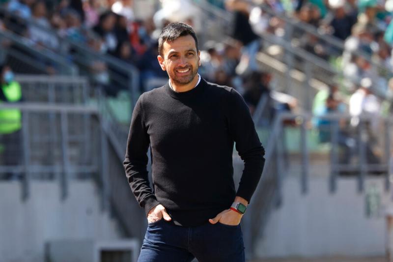 Felipe Núñez habría dejado la banca de Deportes Recoleta. Imagen: Photosport.