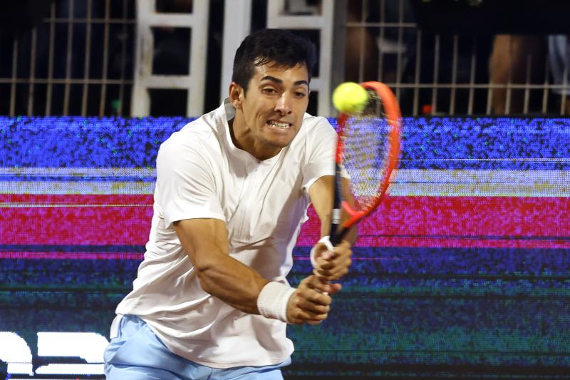 Cristian Garin se despidió definitivamente del ATP de Zhuhai. / Photosport