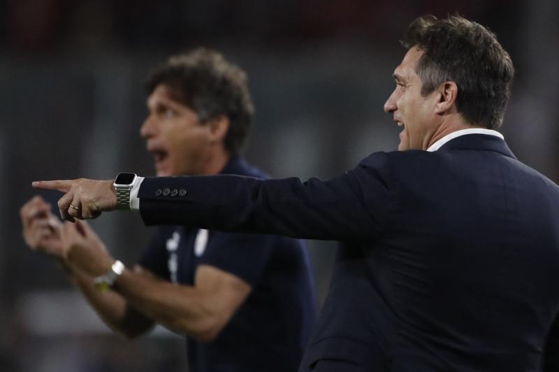 Revelan que Guillermo Barros Schelotto dejará la banca de Paraguay - Crédito: Photosport