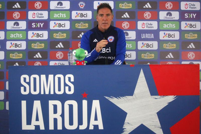Eduardo Berizzo adelantó que Alexis Sánchez está para ser titular en la Roja, pero "queremos ser cautos" - Créditos: Photosport