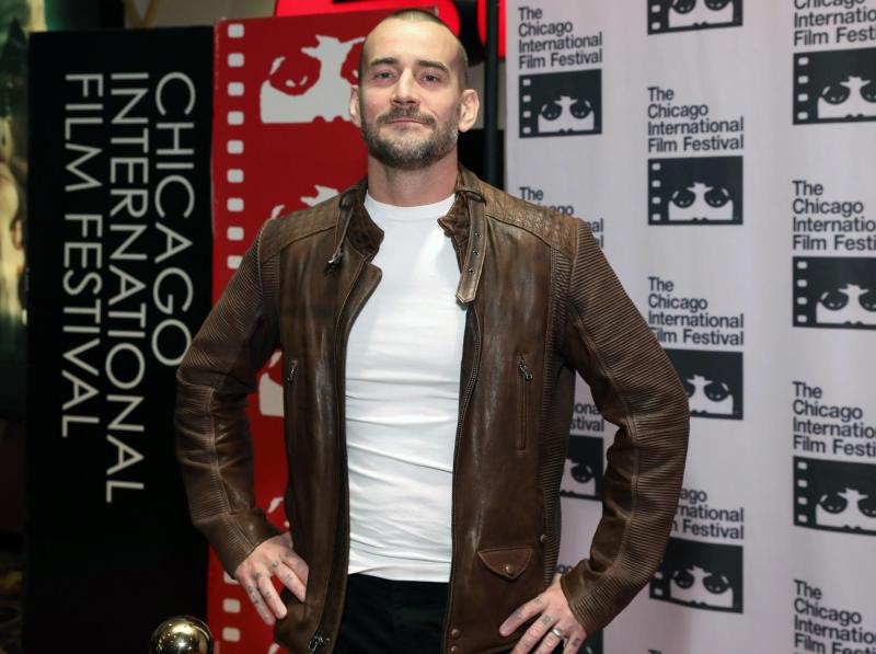 AFP - CM Punk en la Premiere de "Girl on the Third Floor"