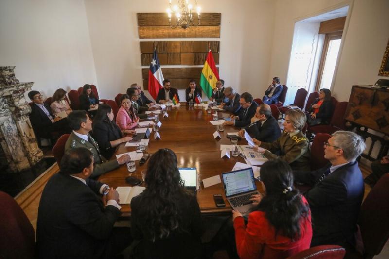 Agencia Uno - Autoridades de Chile y Bolivia