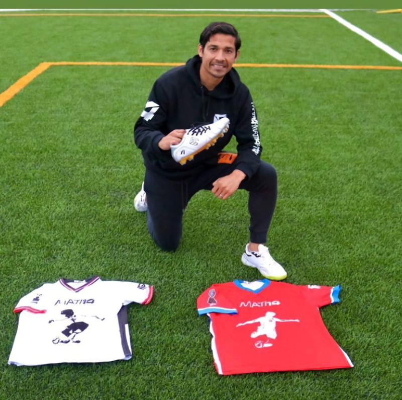 Matías Fernández compartió las camisetas de su despedida - Créditos: Instagram