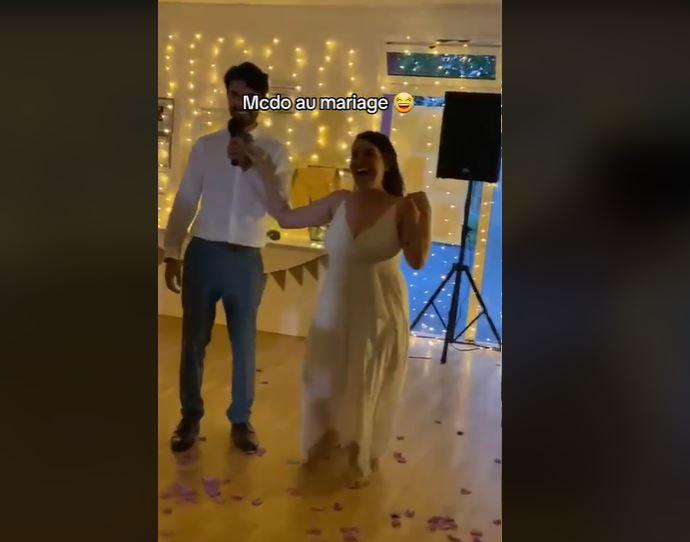 Captura TikTok - Comida Mcdonald en matrimonio