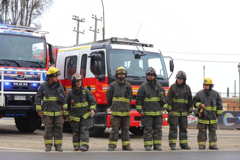 Agencia Uno - Bomberos de Chile advierte sobre crisis económica