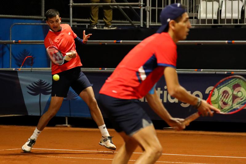 Agencia Uno - Tabilo y Barrios ganan con autoridad y van por el oro en Santiago 2023