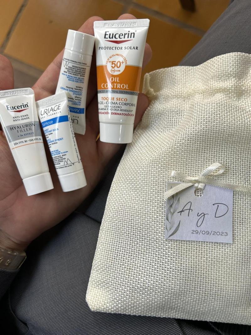 X - Dermatóloga regala cremas a invitados en su matrimonio