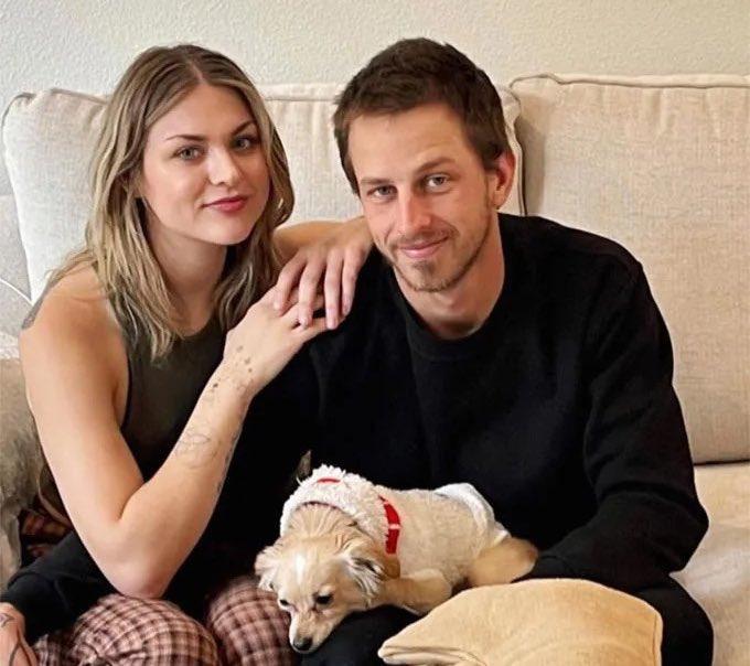 Twitter - Hija de Kurt Cobain y Riley Hawk