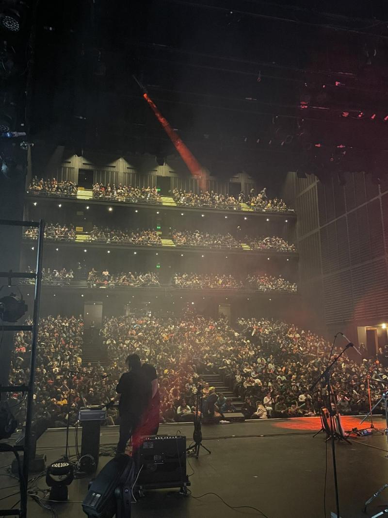 Twitter @teatrobiobio - Camila Moerano en Festival REC 2023