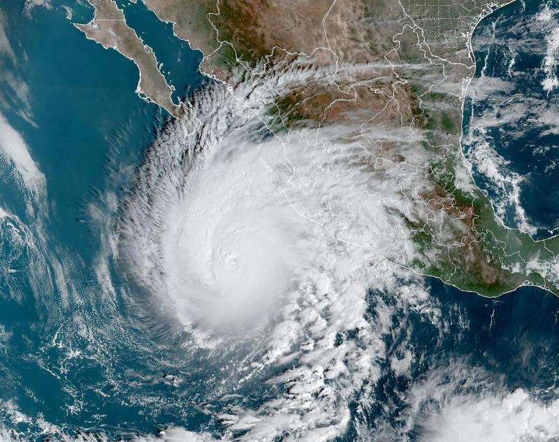 AFP - Imagen satelital del huracán Norma