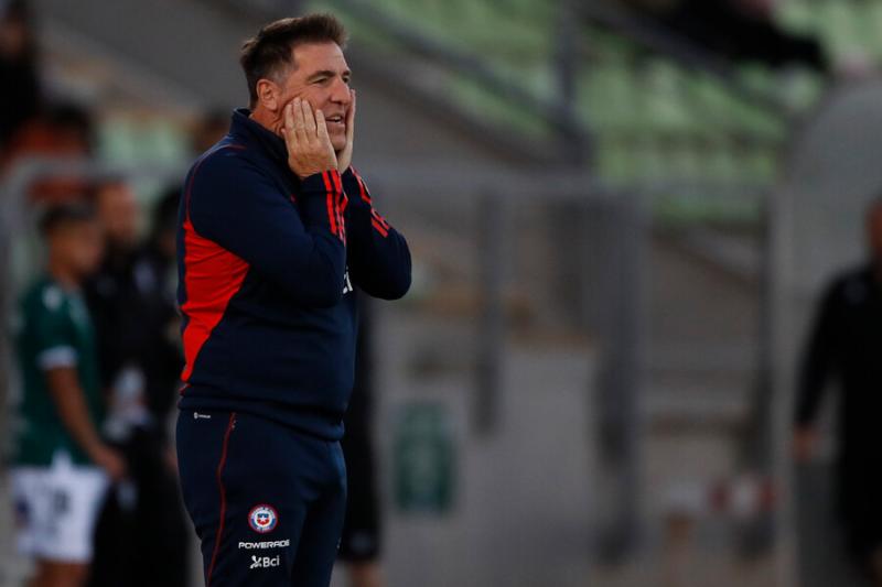 Eduardo Berizzo es el entrenador de La Roja Sub 23. Imagen: Photosport.