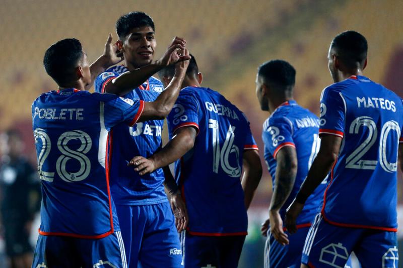 Universidad de Chile goleó a Universidad Católica en la primera rueda del Campeonato Nacional. Imagen: Photosport.