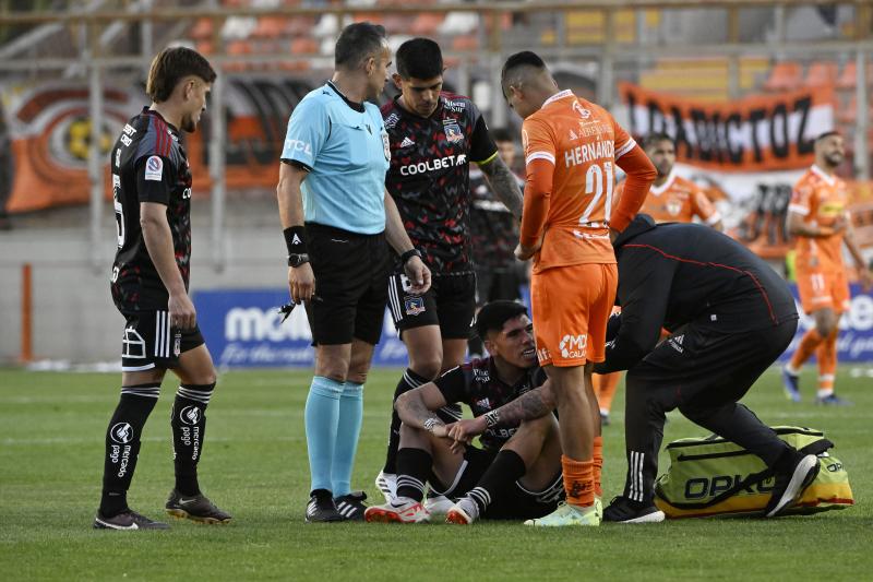 ¡Sufre Gustavo Quinteros! La sensible baja que tendrá Colo Colo para ...