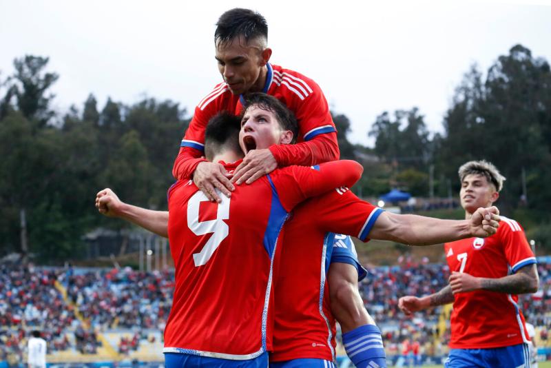 La Roja Sub 23 aplastó a República Dominicana en Santiago 2023 - Crédito: Photosport.