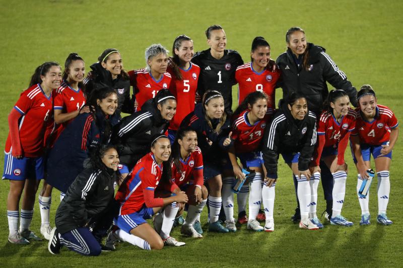 Team Chile fútbol femenino ganó 6-0 a Jamaica