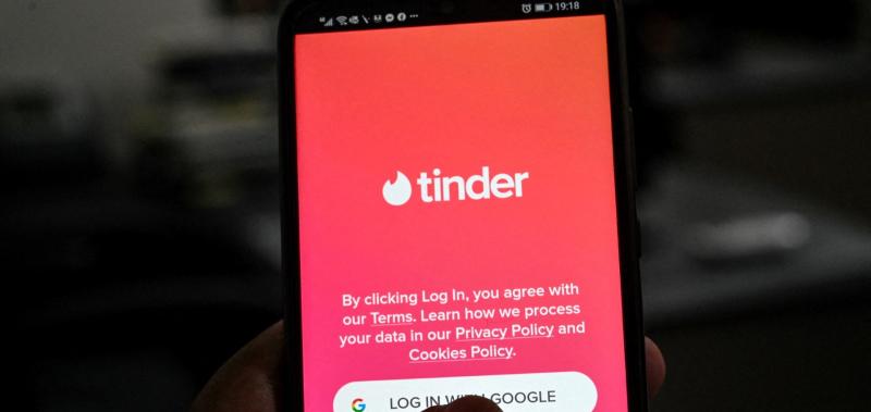 Tinder - AFP
