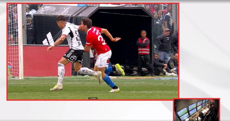 El VAR descartó que existiera penal a Clemente Montes en el clásico entre Colo Colo y la UC. / Foto: Captura
