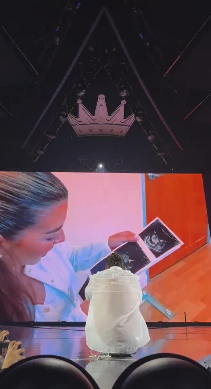 Instagram (@maluma) - Maluma anunciando que será padre