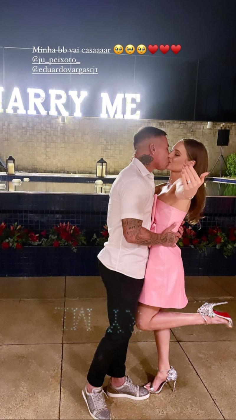 Instagram - Eduardo Vargas y Juliana Peixoto