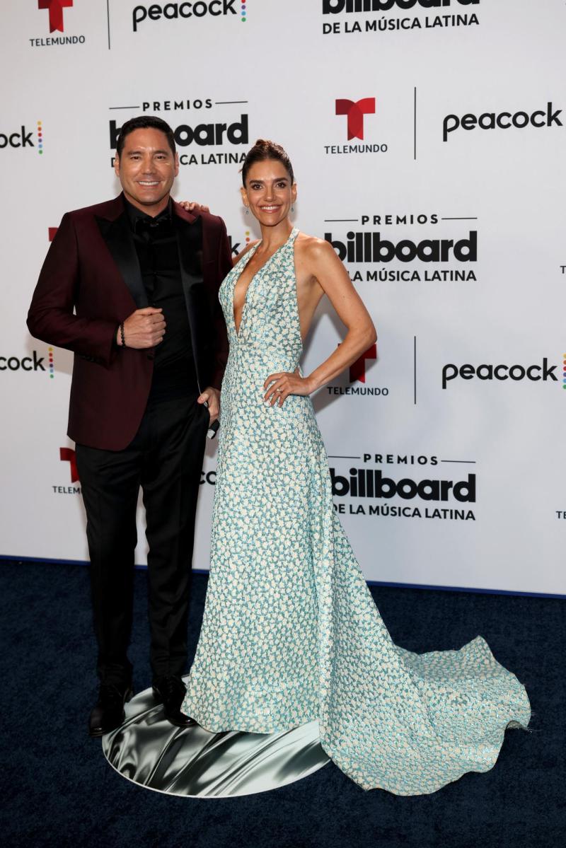 AFP - Animadores del Festival de Viña del Mar, Francisco Saavedra junto a María Luisa Godoy.