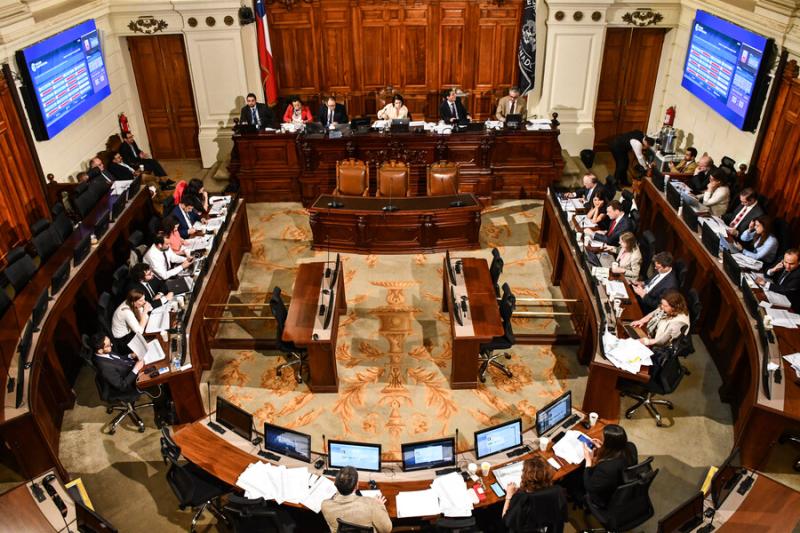 Agencia Uno - Comisión Experta por nueva Constitución