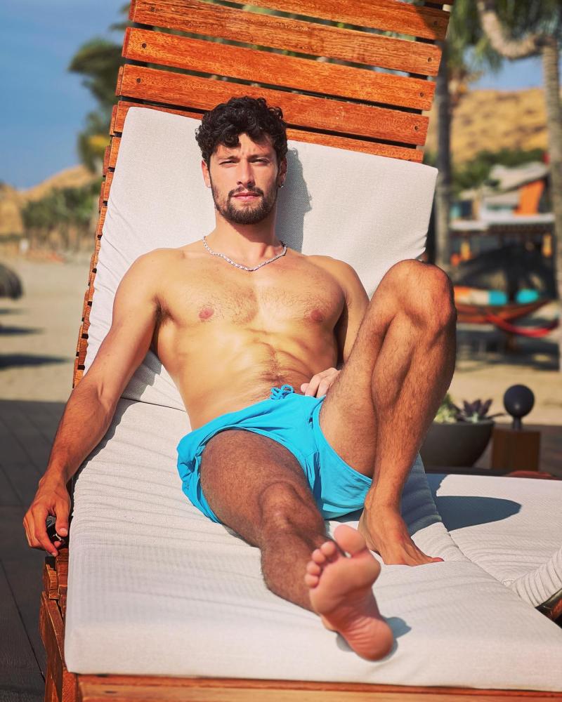 Instagram - Jhonatan Mujica, integrante de "Tierra Brava"