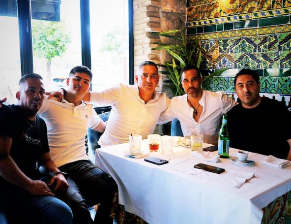 Jaime García en compañía de Claudio Bravo - Créditos: Instagram