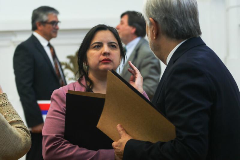 Agencia Uno - Directora de Presupuestos, Javiera Martínez, y citación a Jackson