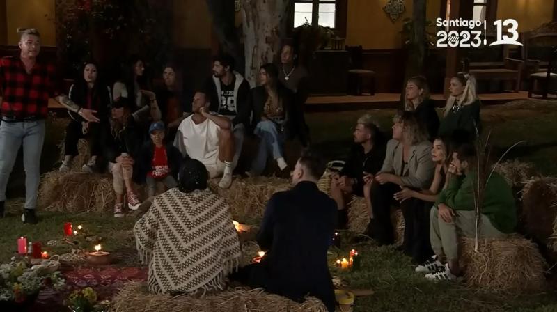 Tierra Brava - Junior Playboy pelea con medium