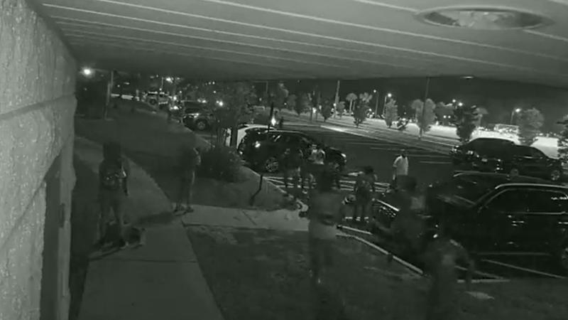 X - Menor de edad balea a dos niños tras discusión en Apopka, Florida