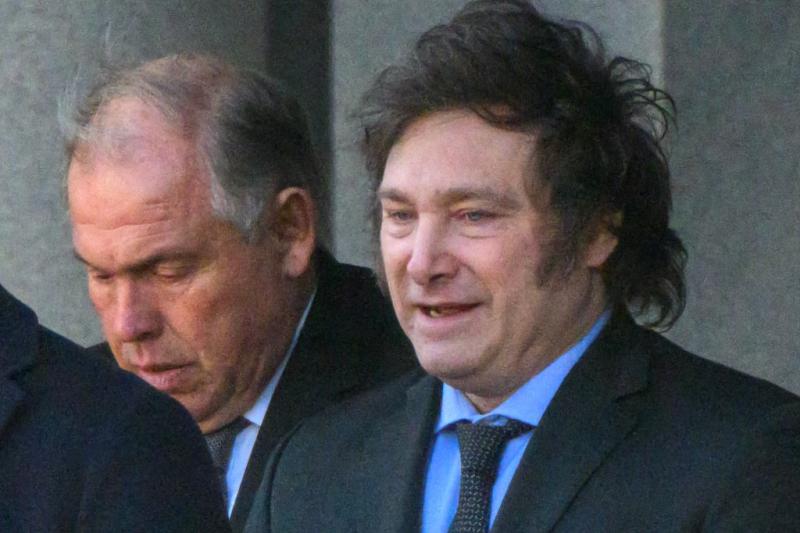 afp - Estudio Data Influye: 40% afirma que no votaría por candidato similar al argentino Javier Milei