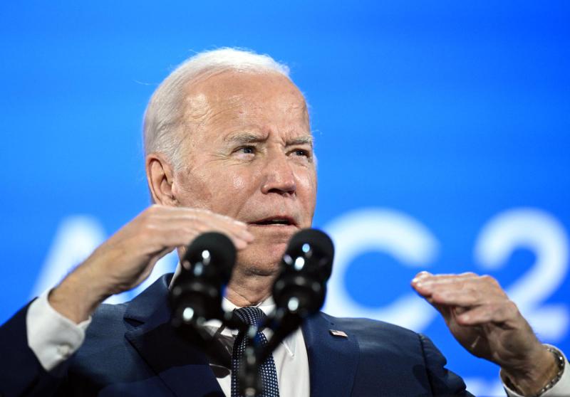 Biden explicó por qué considera que Jinping es un dictador - AFP