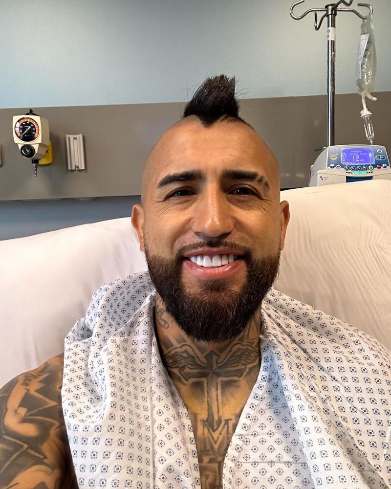 Arturo Vidal tras su operación al menisco externo de la rodilla / Photosport