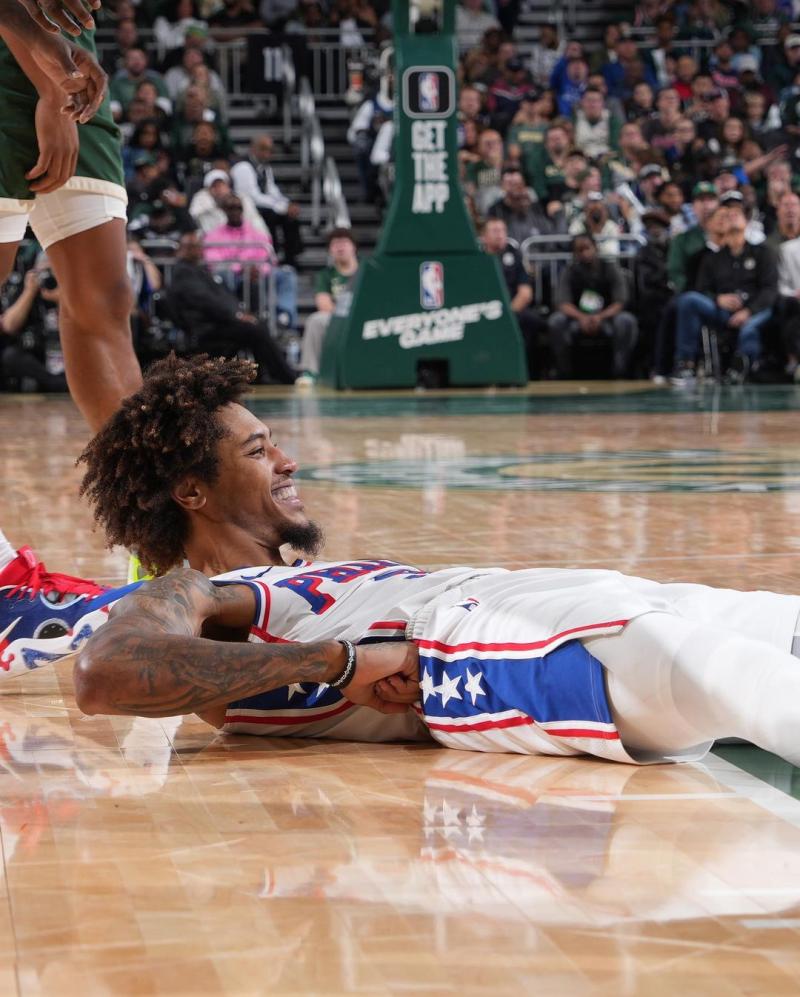 Kelly Oubre Jr defiende la camiseta de Philadelphia 76ers en la NBA. Imagen: Instagram.