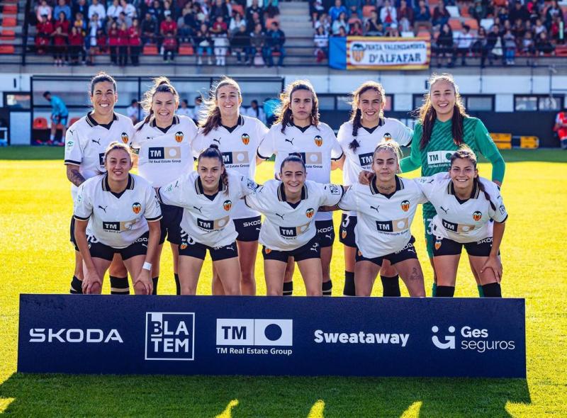 Antonia Canales fue titular en el Valencia / Instagram