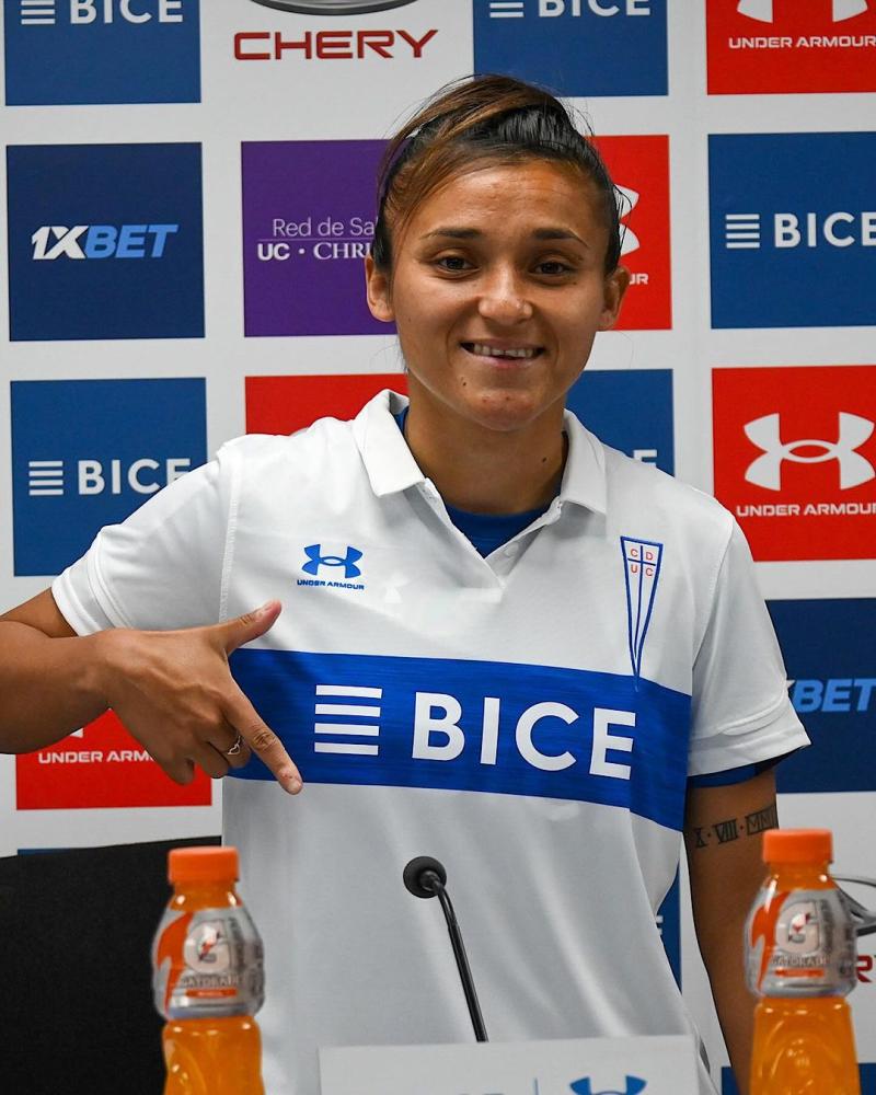 Ivette Olivares fue anunciada como refuerzo de la UC - Créditos: Prensa Universidad Católica
