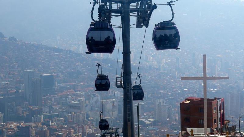 Deutsche Welle - El humo provocado por los incendios llegó a ciudades como La Paz (foto) y Santa Cruz. Se cerraron escuelas y se cancelaron vuelos.