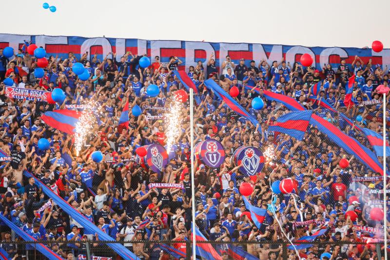 Alcaldesa de La Pintana termina con el sueño de los hinchas de la U. / Agencia Uno