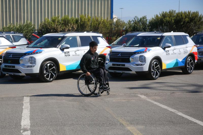 Hasta 36% de descuento y menos de 4.000 km: Cómo comprar uno de los autos de Santiago 2023