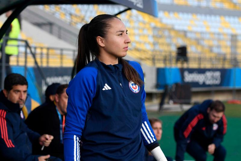 Agencia Uno - Antonia Canales, una de las arqueras de la Roja