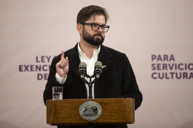 Agencia Uno - Presidente Gabriel Boric condenó ataque con granada en contra de carabinera