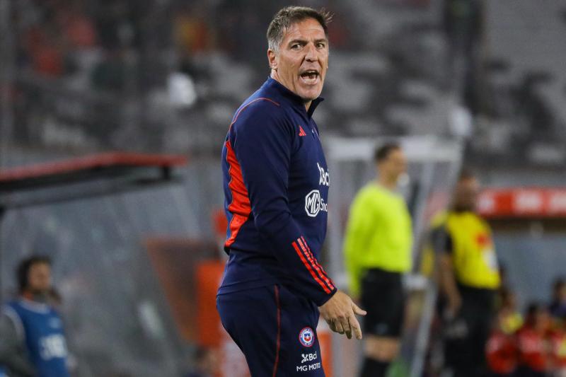 Los números de Eduardo Berizzo al mando de la Roja. (Photosport)