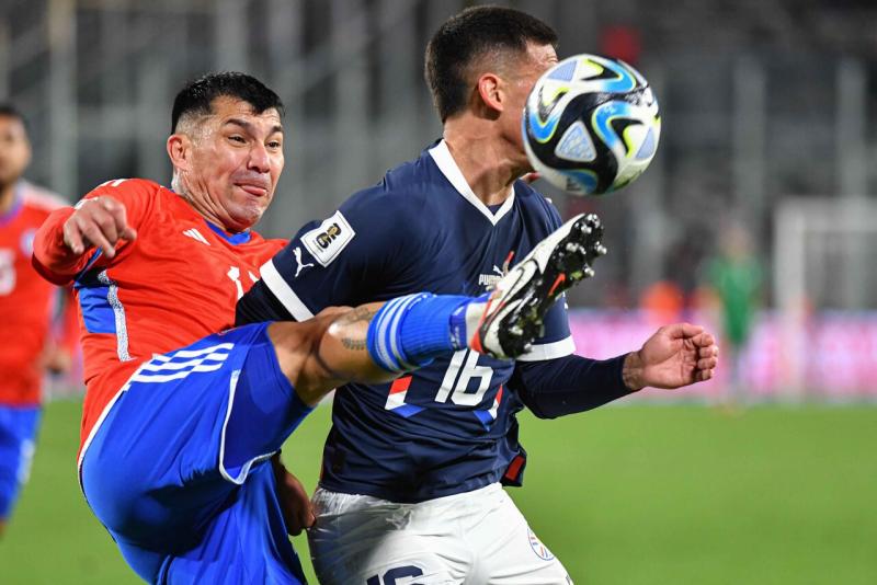 Agencia UNO - "La dirigencia, la gente, que no respeta los procesos": Los descargos de Gary Medel tras renuncia de Eduardo Berizzo