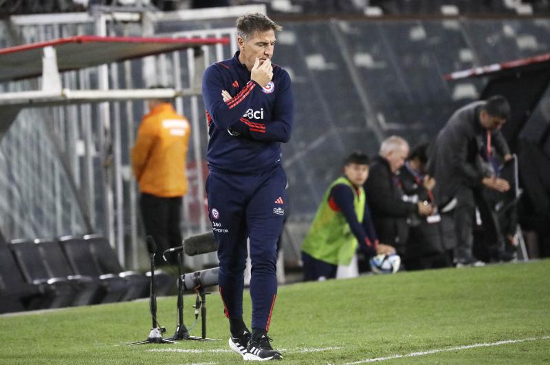 Eduardo Berizzo renunció a la Roja tras empatar sin goles ante Paraguay. (Agencia UNO)