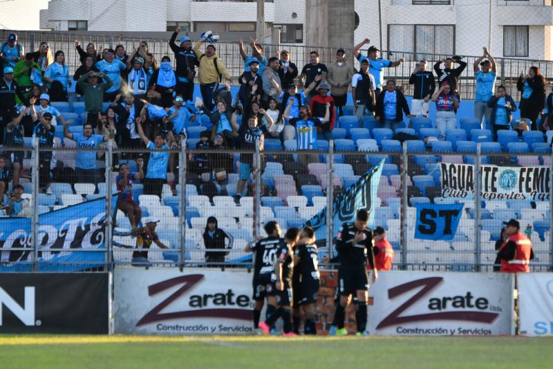 Deportes Iquique definirá la llave ante Antofagasta en el Tierra de Campeones - Crédito: Agencia Uno.