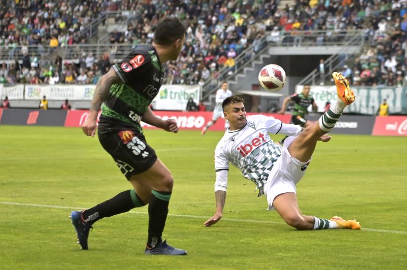 Santiago Wanderers tiene la primera opción en la liguilla por el ascenso. / Agencia Uno