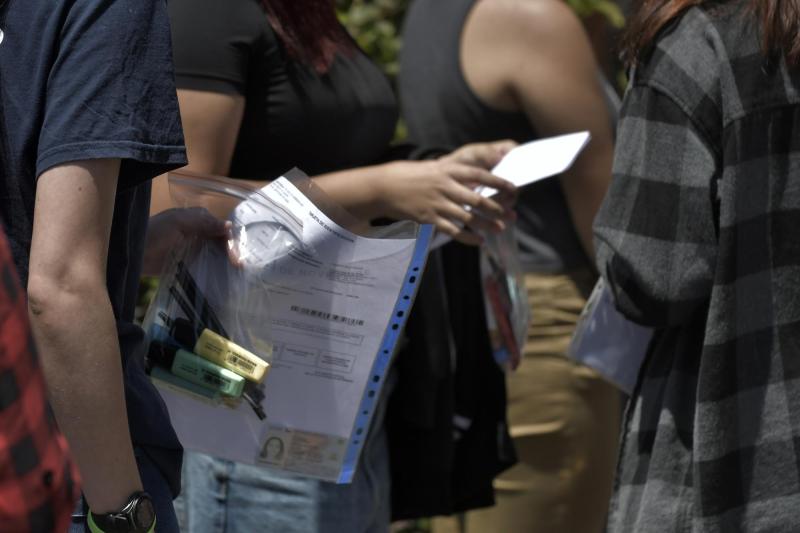 Agencia Uno - Tras la PAES, estudiantes pueden elegir entre Universidad, IP o CFT.