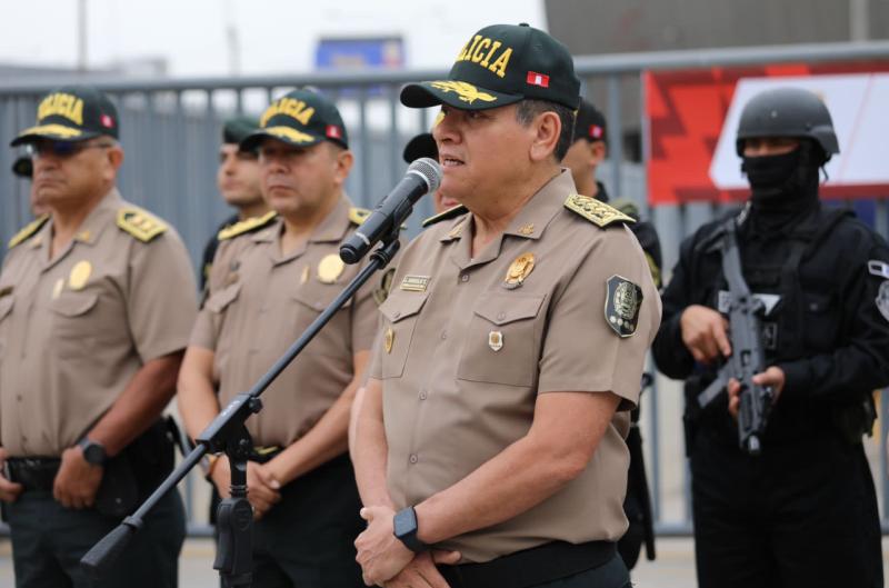 Policía peruana hará control migratorio a venezolanos en partido de Eliminatorias - Crédito: @PoliciaPeru