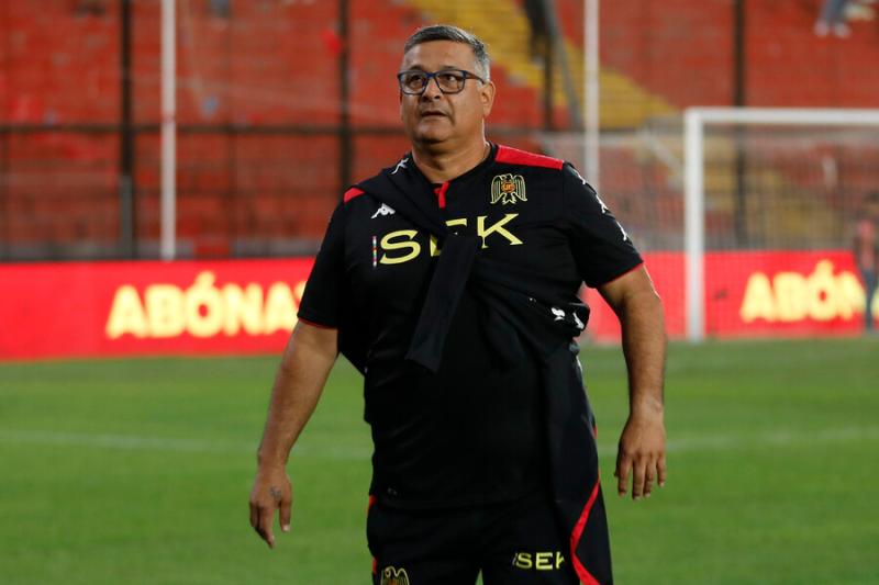 Unión Española de Ronald Fuentes será protagonista en la recta final del Campeonato Nacional 2023 - Crédito: Photosport.