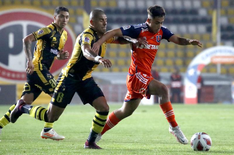 La U recibe a Coquimbo Unido buscando una nueva victoria en el Campeonato Nacional. / Photosport